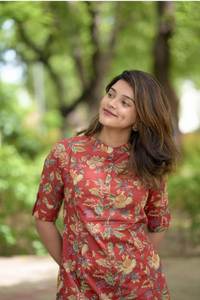 คอลเล็กชันดีไซน์เนอร์ดามาคาฤดูร้อนเพลิดเพลินกับฤดูร้อนของคุณด้วยชุดกางเกง kurti สุดเจ๋งชุด kurti ทันสมัยสำหรับฤดูร้อนนี้ - Product Image 3