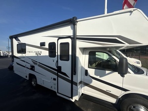 Caravanes de voyage d'occasion 2025 Coachmen Freelander SS 21QS-SC - Product Image 4