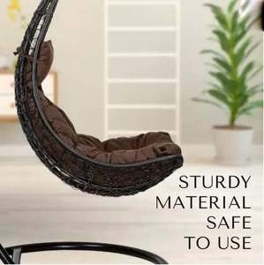 Chaise suspendue d'extérieur en rotin résistante aux intempéries avec auvent, transat de jardin pour patio - Product Image 4