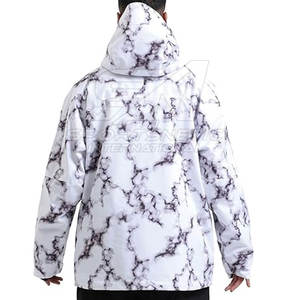 Chaqueta de Esquí Ligera y Transpirable para Hombre con Capucha Ajustable y Múltiples Bolsillos para Actividades al Aire Libre - Product Image 2