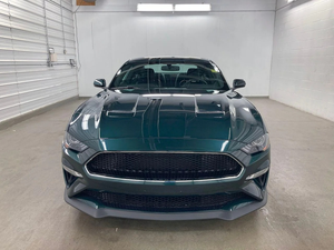 2022 F o r d M u s t a n g GT Fastback 2dr Coupé Boîte de vitesses automatique Intérieur cuir foncé - Product Image 2