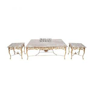 Juego de Mesa de Lujo con Cubierta de Mármol y Base de Metal - Product Image 1