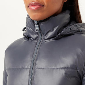 Venta directa de fábrica, precio razonable, chaqueta acolchada larga de ajuste Regular para mujer, chaquetas acolchadas largas para exteriores con estampado personalizado para mujer - Product Image 3