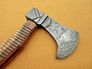 Venta al por mayor de calidad superior personalizada OEM ODM servicio de acero forjado a mano hacha de una sola mano de grado industrial al aire libre herramienta de camping - Product Image 5