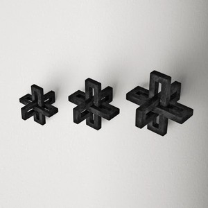 Conjunto de escultura o Mercana Black Metal Small Medium y Large Jacks representados consta de tres esculturas pulidas modernas - Product Image 4