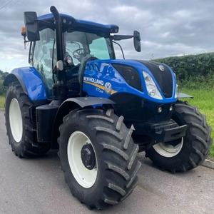 Tracteurs Fendt de Qualité Supérieure en Gros, 110 CV, 4x4, Moteur Économe en Carburant, Roues Robustes, Idéaux pour Terres Vignobles et Plateuses, Pompe Centrale - Product Image 2