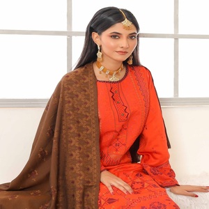 GLORIOSA Vestido de Invierno de 3 Piezas Salwar Kameez para Mujer, Estilo Pakistaní, Bordado, Tela Viscosa Bin Hameed, Diseño Étnico Moderno, Lavable - Product Image 5