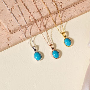 JESSICA CREATION - Colgante de Plata de Ley 925 con Turquesa Natural, Engaste de Bisel Hecho a Mano, Joyería Fina de Moda - Product Image 1