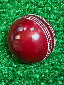 Ballon de cricket en cuir tanné à l'alun cousu à la main de qualité d'exportation Quantité en vrac - Product Image 6