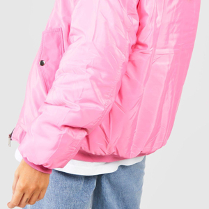 Chaqueta Bomber de Invierno para Mujer, Manga Larga, Cálida, con Relleno de Algodón, Diseño Transpirable de Punto, Servicio OEM Personalizado, Gran Venta - Product Image 5