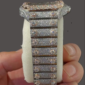 Montre de luxe entièrement sertie de diamants Moissanite VVS, cadran analogique en acier inoxydable, mouvement à quartz - Product Image 2