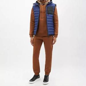 Chaleco Acolchado Ligero Unisex de Alta Calidad del Fabricante Pakistaní, con Cuello Alto, Procesamiento Revestido e Impermeable - Product Image 6