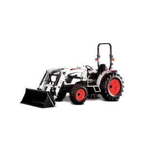 Tractor utilitario Bobcat AT450, tractor compacto eficiente, equipo duradero para aplicaciones de agricultura rural - Product Image 1