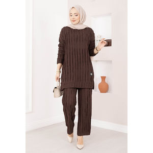 Conjunto Casual de Dos Piezas para Mujer, Corte Holgado, Tallas XL/XS/XS, con Pantalones Sueltos en Color Café - Product Image 3