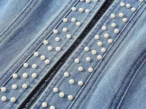 Veste d'hiver en denim délavé vintage, veste streetwear surdimensionnée de qualité supérieure, durable, personnalisable, vêtement d'extérieur décontracté pour femmes - Product Image 5