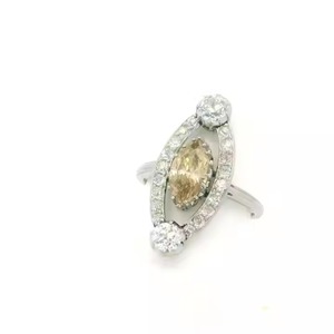 Fancy Color 3 CT Canary Yellow Diamond Ring Marquise Cut Original Moissanite Diamond Ring para boda y compromiso - Product Image 3
