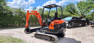 2025 Premium usado para Kubota Mini excavadora A LA VENTA Micro Excavadora hidráulica sobre orugas - Product Image 4