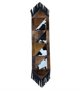 Camino de Mesa Trapezoidal de Cuero Vacuno de Lujo Personalizado con Patrón de Estrellas en Relieve, Mantel Individual con Flecos, Decoración Textil Tejida - Product Image 1