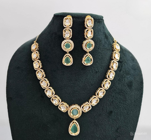 Simple Exclusive Designer Fashion Heavy Round Shape Pear Kundan And Pearl Studded Jewellery <b>Set</b> And Earring Collection For <b>Women</b> - Product Image 1