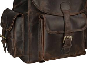 Sac à dos vintage grand format en cuir véritable brun vieilli, écologique, léger, multi-poches, durable - Product Image 3