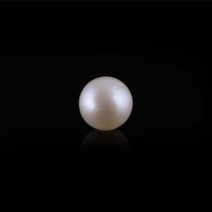 Perle Keshi naturelle blanche de 12,05 carats pour la fabrication de bijoux - Product Image 1