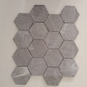 กระเบื้องโมเสคเซรามิก PVD เคลือบเงาสำหรับห้องนั่งเล่นห้องน้ำสีเงิน Tiles73mm ผ่านการรับรองจากนักออกแบบ - Product Image 2