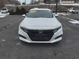 OFERTA PROMOCIONAL en Honda Accord Sport Edition 2020 - Asientos de Cuero con Interior Oscuro, Bajo Kilometraje y Envío Gratuito - Product Image 2
