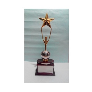 Prix Trophée Personnalisé unique fait à la main élégant Métal personnalisé vintage moderne élégant fantaisie en gros classique - Product Image 6