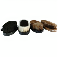 Corps arrière en bois de conception personnalisée de premier ordre avec brosse douce pour le toilettage des chevaux, fournitures de pointe pour chevaux, brosse de toilettage pour chevaux