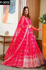 Designer indien Lehenga Choli à la mode Doft papillon filet de travail matériel Lehenga pour Festival porter des vêtements traditionnels - Product Image 2