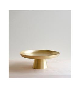 Soporte decorativo para pasteles de latón antiguo con atractivo atemporal, diseñado para elevar su mesa de postres con encanto vintage - Product Image 2