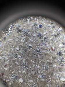 Diamantes Naturales de Corte Brillante Redondo, Claridad VS-SI y Color FG, Tamaños de 1.80 mm a 2.05 mm, Diamantes Sueltos de la India - Product Image 5