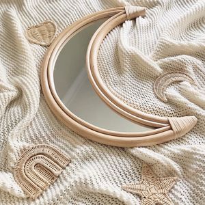 Meilleure vente de miroir en forme de croissant de lune pour chambre miroirs décoratifs en rotin en forme de demi-lune acceptés OEM - Product Image 3