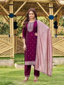 Maruti Fashion's New Traditional Style Indian Heavy Vichitra Silk Embroidery Work Pantalon Kurti pour femmes toutes saisons coupe régulière - Product Image 5