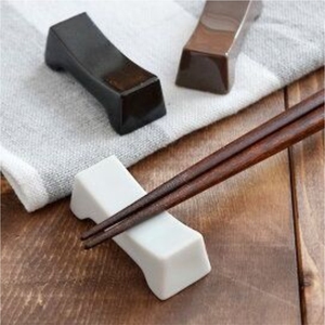 Porte-couverts en marbre élégant et moderne, design Prisma |   Ustensiles de cuisine réutilisables antiadhésifs décoratifs blancs/marrons/violettes - Product Image 6