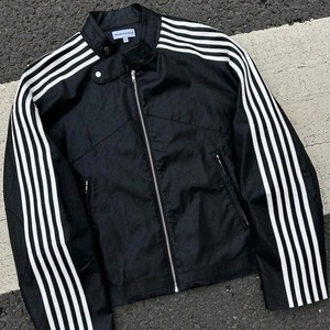 Veste en cuir Retro Line Embroidery Design Gothique HipHop Punk Style Cowboy Jacket Hommes Femmes StreetWear Full Grain Leather - Product Image 2