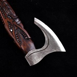 ขวานดามัสกัสแบบใหม่  มีดขวานสั่งทำพิเศษสำหรับขาย คุณภาพสูง ผลิตตามสั่ง พร้อมปลอกหนัง ด้ามไม้ - Product Image 5