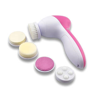 Brosse faciale Myrva 5-en-1, outil de nettoyage du visage à piles pour les soins de la peau - Product Image 5