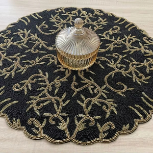 Mantel de Cuentas de Vidrio Bordadas, Decoración de Cocina Ecológica de Lujo, Mantel de Cuentas de Semillas Tradicionales Hecho a Mano, Se Acepta Diseño Personalizado para Bodas - Product Image 1