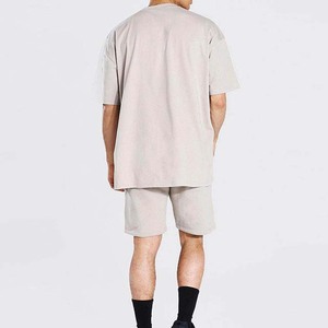 Ensemble décontracté homme été personnalisé OEM : T-shirt col rond et short en coton 100% tricoté, respirant et léger - Product Image 2