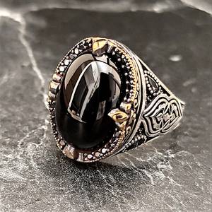 Anillo de Plata de Ley 925 Hecho a Mano de Estilo Vintage para Hombre con Piedra Preciosa de Ónix Negro Ovalado Facetado, Joyería de Plata con Piedra Negra para Hombre - Product Image 3