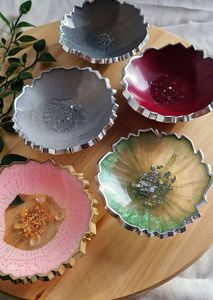 Bol de service à salade en résine classique, poli à la main, écologique, taille personnalisée, élégant pour la maison/l'hôtel/le restaurant, idéal pour les fruits secs - Product Image 4