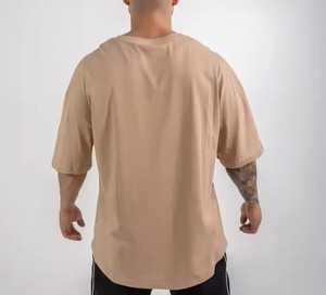 T-shirts pour hommes de toute nouvelle conception très exigeants toutes les couleurs 100% coton lourd 400gsm t-shirt avec logo personnalisé et patch DTG - Product Image 4
