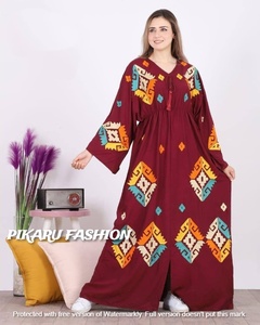 À la mode femmes à manches longues Designer fête porter géométrique broderie Maxi robes grande taille impression numérique sur tissu - Product Image 2