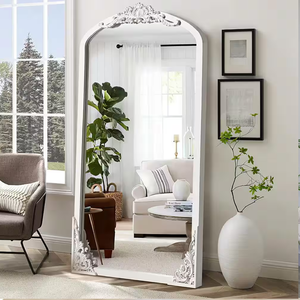 Miroir sur pied moderne du milieu du siècle avec cadre métallique unique et silhouette simple pour les maisons d'inspiration rétro - Product Image 2