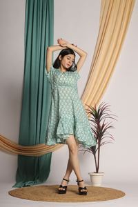 2024 dernière conception flambant neuf femmes robes acheter dames rayonne conception robe imprimée pour les vacances d'été - Product Image 2