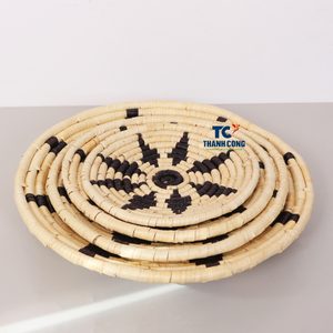 Hot Item SEAGRASS MURAL DECOR Panneau mural décoratif fait à la main de style bohème pour un intérieur minimaliste et une décoration intérieure contemporaine - Product Image 1