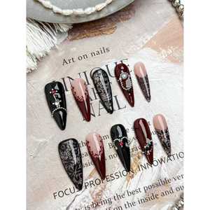 Unghie Finte Crimson Lace: Accessorio per Nail Art Elegante e alla Moda - Product Image 2