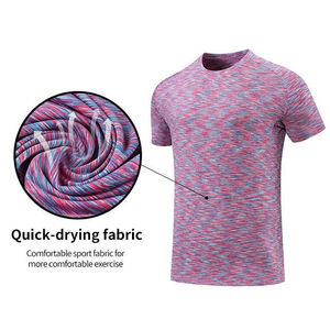 Camiseta personalizada de entrenamiento para gimnasio y correr para hombre, Camiseta de algodón liso, camisetas deportivas estampadas para hombre hechas en Pakistán - Product Image 5