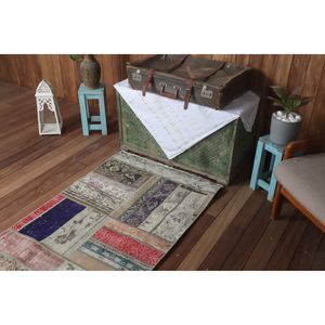 พรมตุรกีขนาดเล็ก 2.8x10.5 ฟุต ลายปะติดสไตล์วินเทจ สีเบจ ลายเรขาคณิตพร้อมลวดลายดอกไม้ - Product Image 5